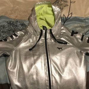 Size small PINK jacket.  ⭐️Excellent condition⭐️